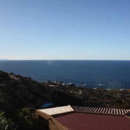 Mia: A Nice House With Sea View And Swimming Pool *