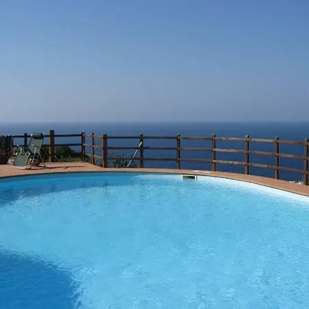 Mia: A Nice House With Sea View And Swimming Pool Dom wakacyjny *