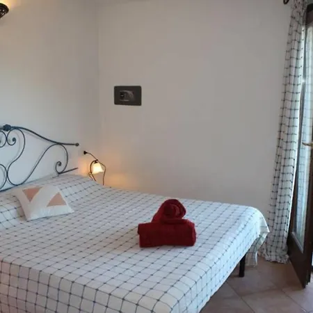 Mia: A Nice House With Sea View And Swimming Pool Дом отдыха Коста-Парадисо